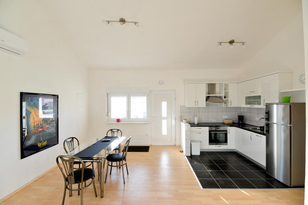 Apartmani Vidikovac Dokoza Zadar Exterior photo